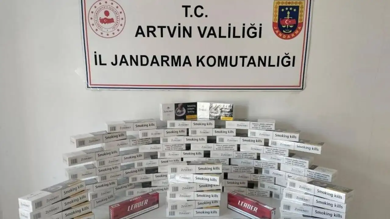 Artvin'de jandarmadan büyük operasyon: 1 milyon TL’lik kaçak ürün ele geçirildi