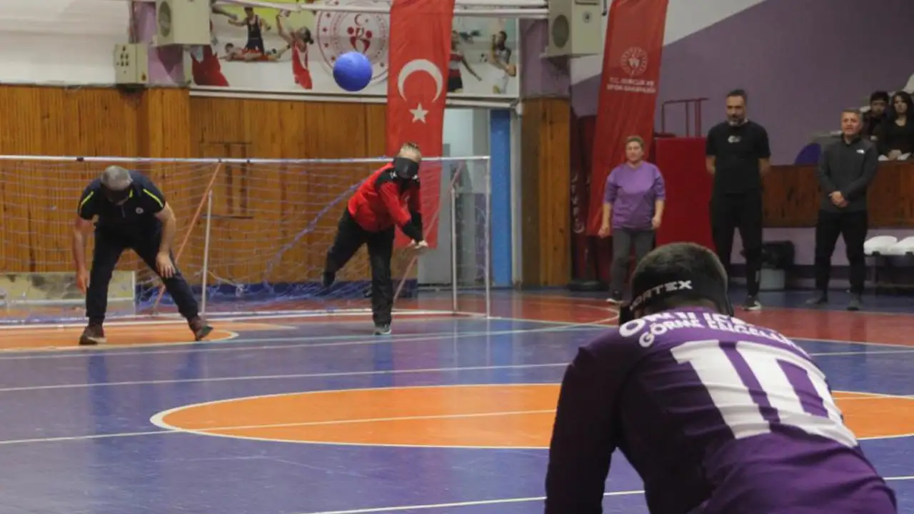 Orduspor’dan farkındalık maçı: Görme engelliler galip geldi
