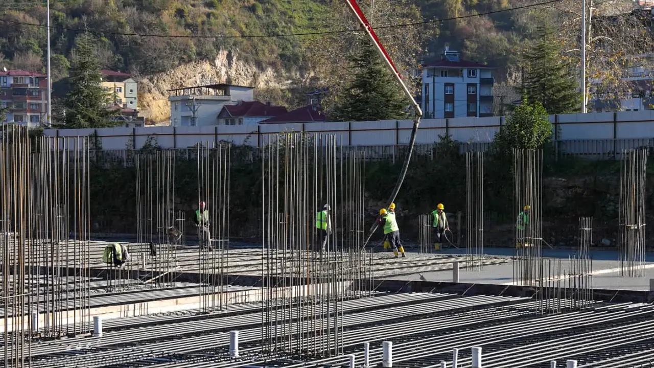 Başkan Kaya’dan Çağlayan’da net mesaj: “Vatandaşlarımızı bir an önce evlerine kavuşturacağız”