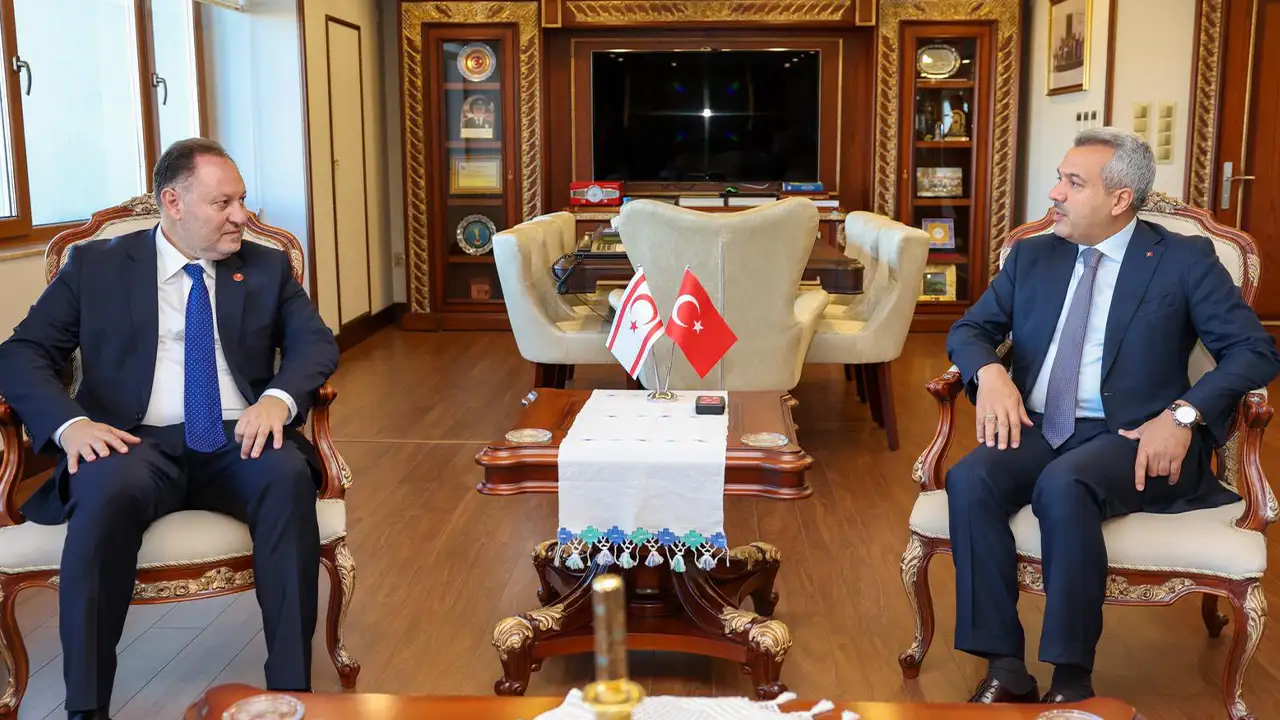 KKTC Meclis Başkanı Öztürkler Rize’de konuştu: “Türk askeri adadan ayrılmayacak”