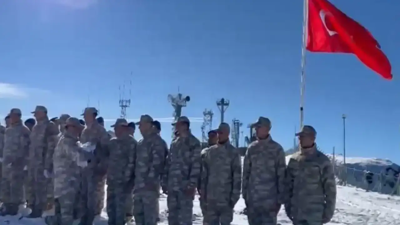 Rizeli Saime teyzenin ördüğü 90 bere Mehmetçiğe ulaştırıldı