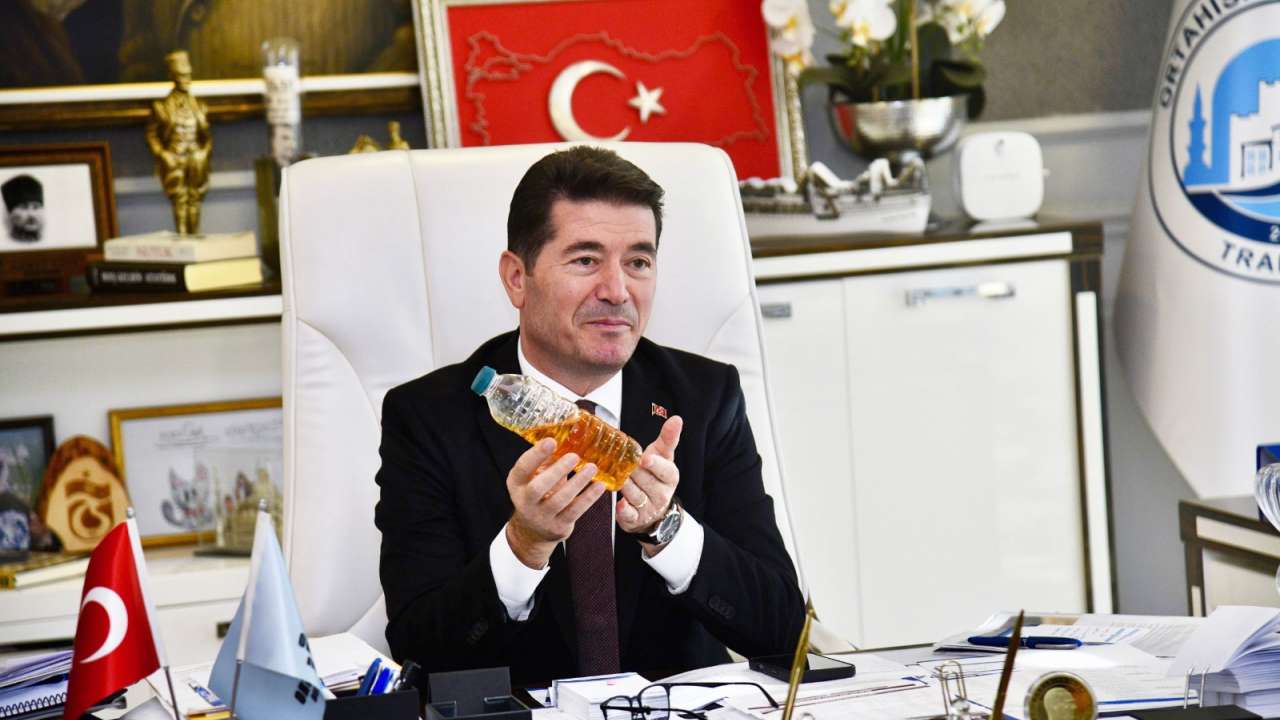 Başkan Kaya: “Atık yağlar, öğrencilerimize burs oluyor”