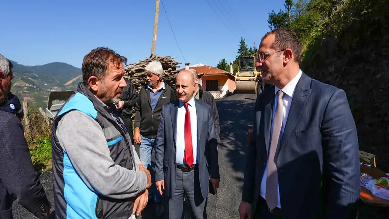 Akçaabat’ta üstyapı seferberliği: Ekipler gece gündüz sahada