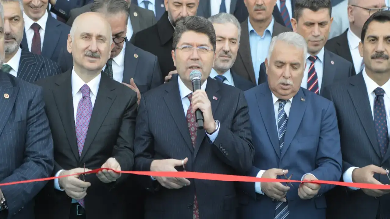 Bakan Tunç: “Türkiye’yi terör belasından kurtaracağız”