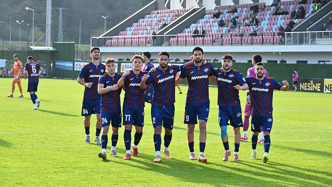 1461 Trabzon’dan kritik galibiyet: Adana’yı eli boş gönderdi