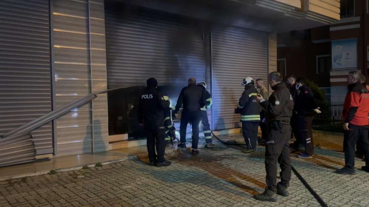 Rize’de çay makinesi deposunda korkutan yangın