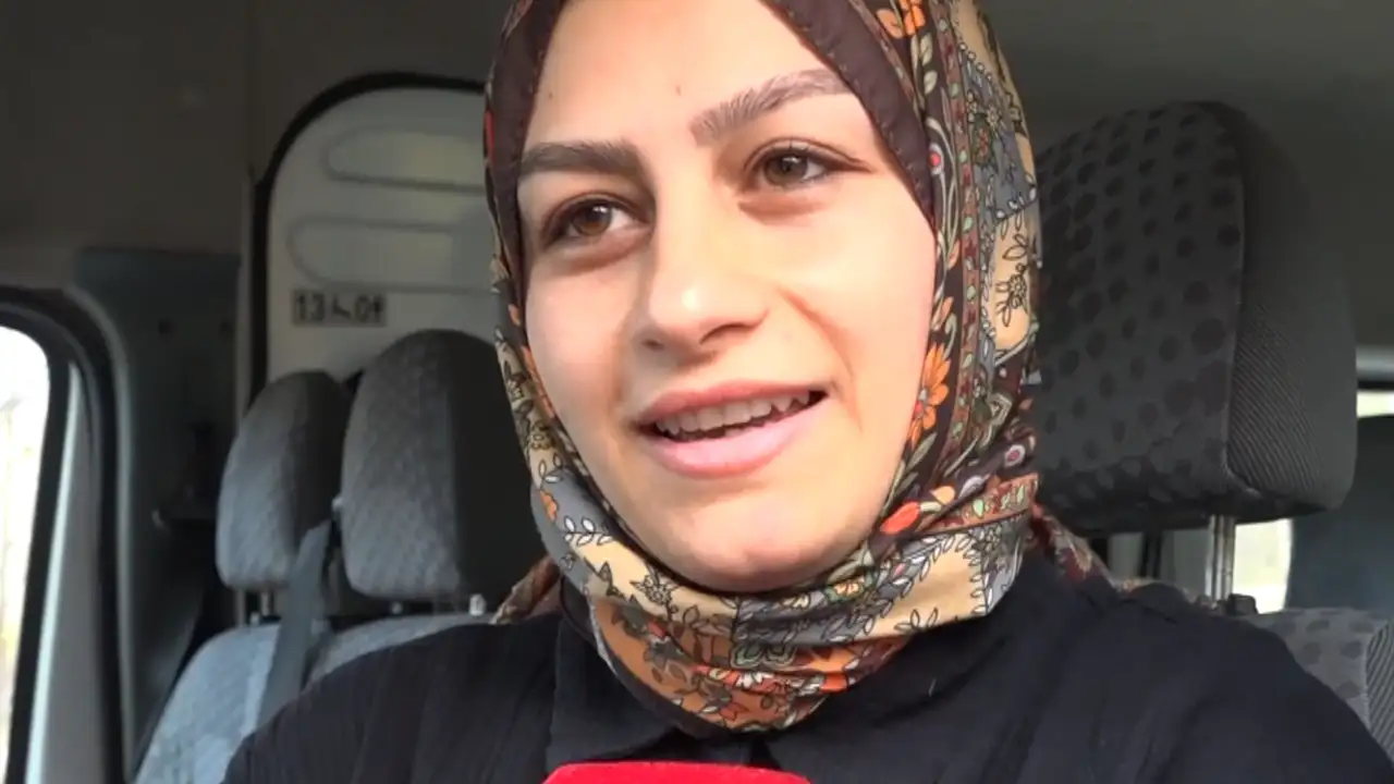 Artvin'de anne şefkatiyle servis kullanıyor: Öğrencilerin güven adresi oldu