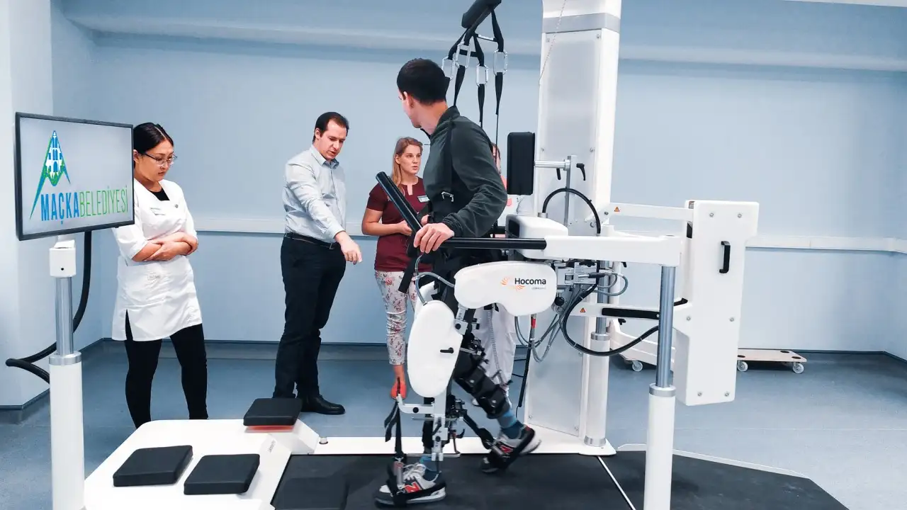 Maçka'da rehabilitasyonda yeni dönem: Lokomat cihazı hastaların hizmetinde