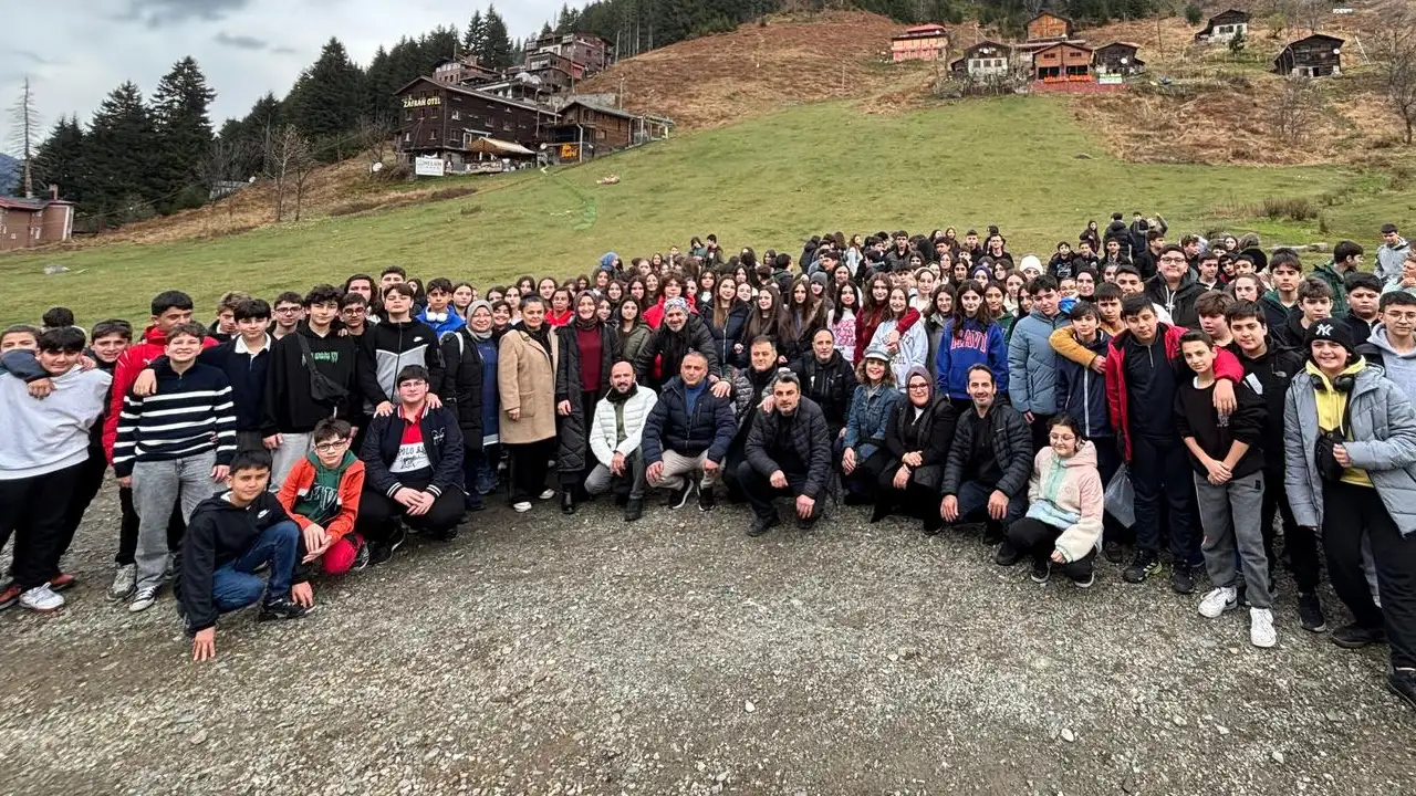 Mehmet Akif Ersoy Ortaokulu'ndan LGS motivasyon gezisi