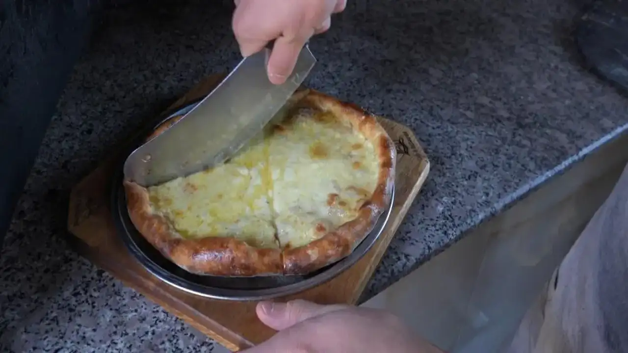 Derepazarı pidesi: Rize'nin coğrafi işaretli lezzeti nesiller boyu yaşatılıyor