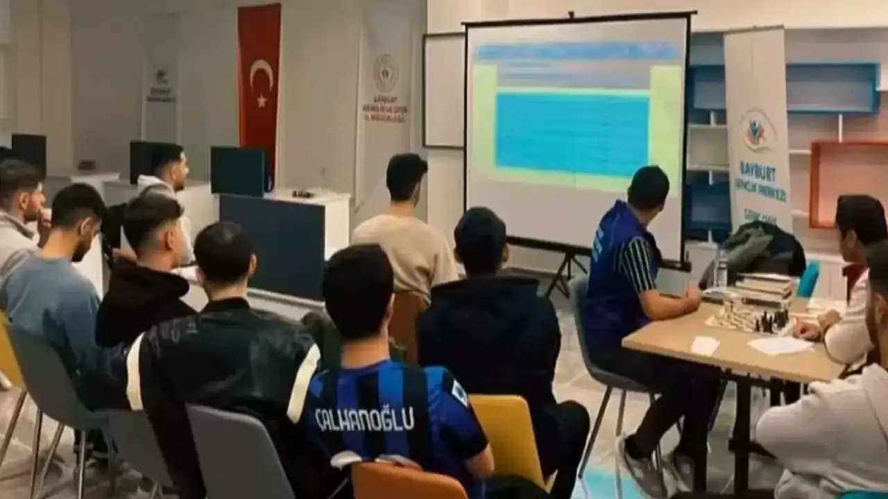 Bayburt KYK yurdunda PlayStation turnuvası düzenlendi