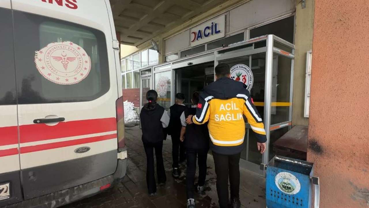 Yerli Malı Haftası kabusa döndü: 40 öğrenci hastanelik oldu