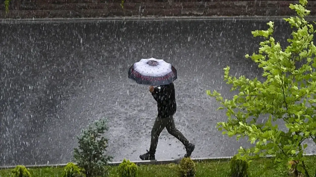 Hava durumu alarmı: Trabzon'da sağanak ve yükseklerde kar uyarısı