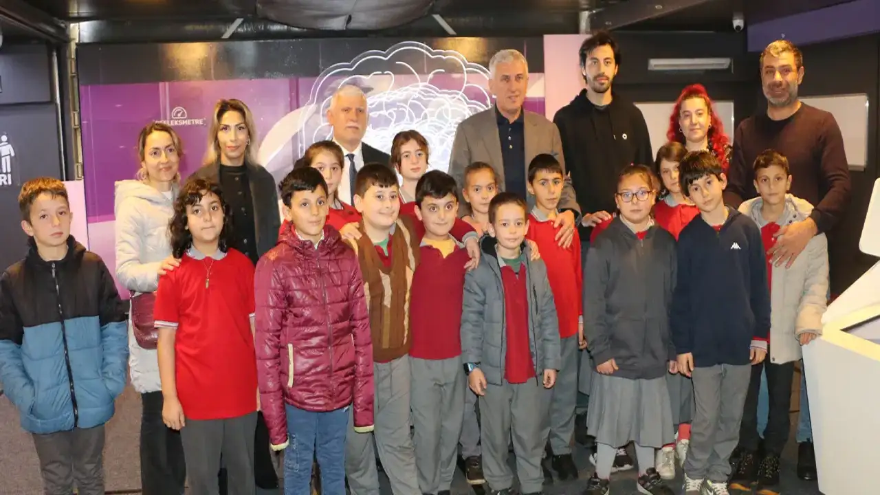 Of’ta “Tut Elimden Öğretmenim” projesi kapsamında aile buluşması