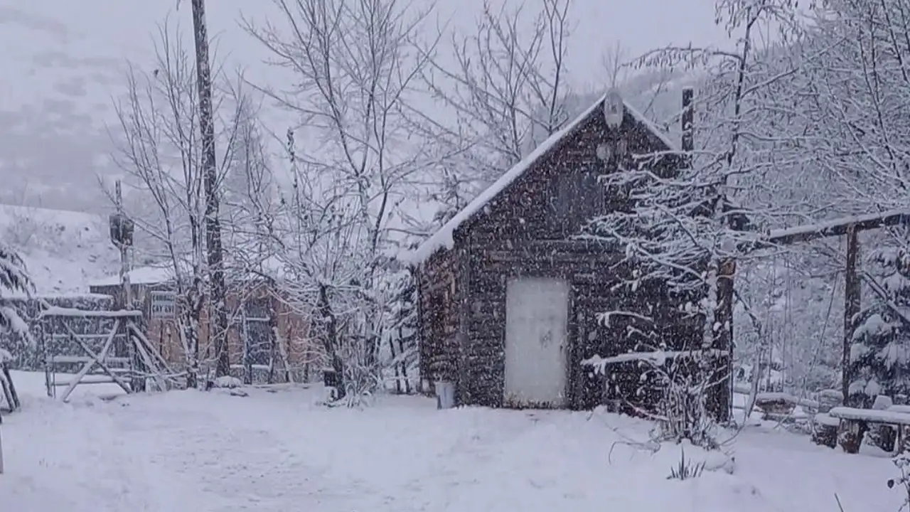 Ordu’nun yüksek kesimleri beyaza büründü: Kar kalınlığı 10 santimetreye ulaştı