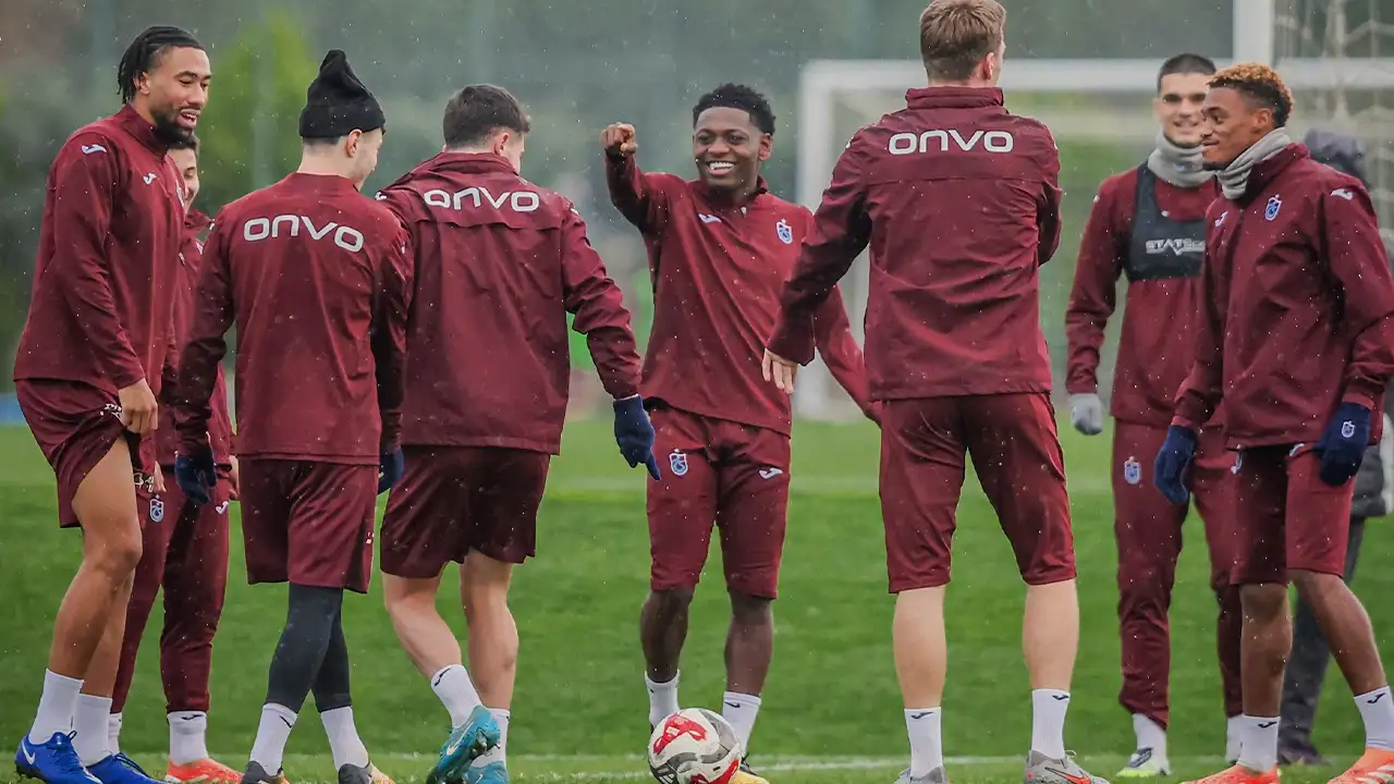 Trabzonspor'da Savic, Beşiktaş maçında oynayacak mı?