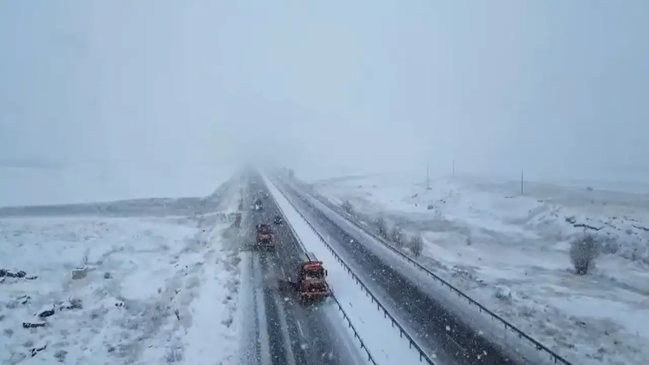 Bayburt'ta ekipler teyakkuzda: Çalışmalar devam ediyor