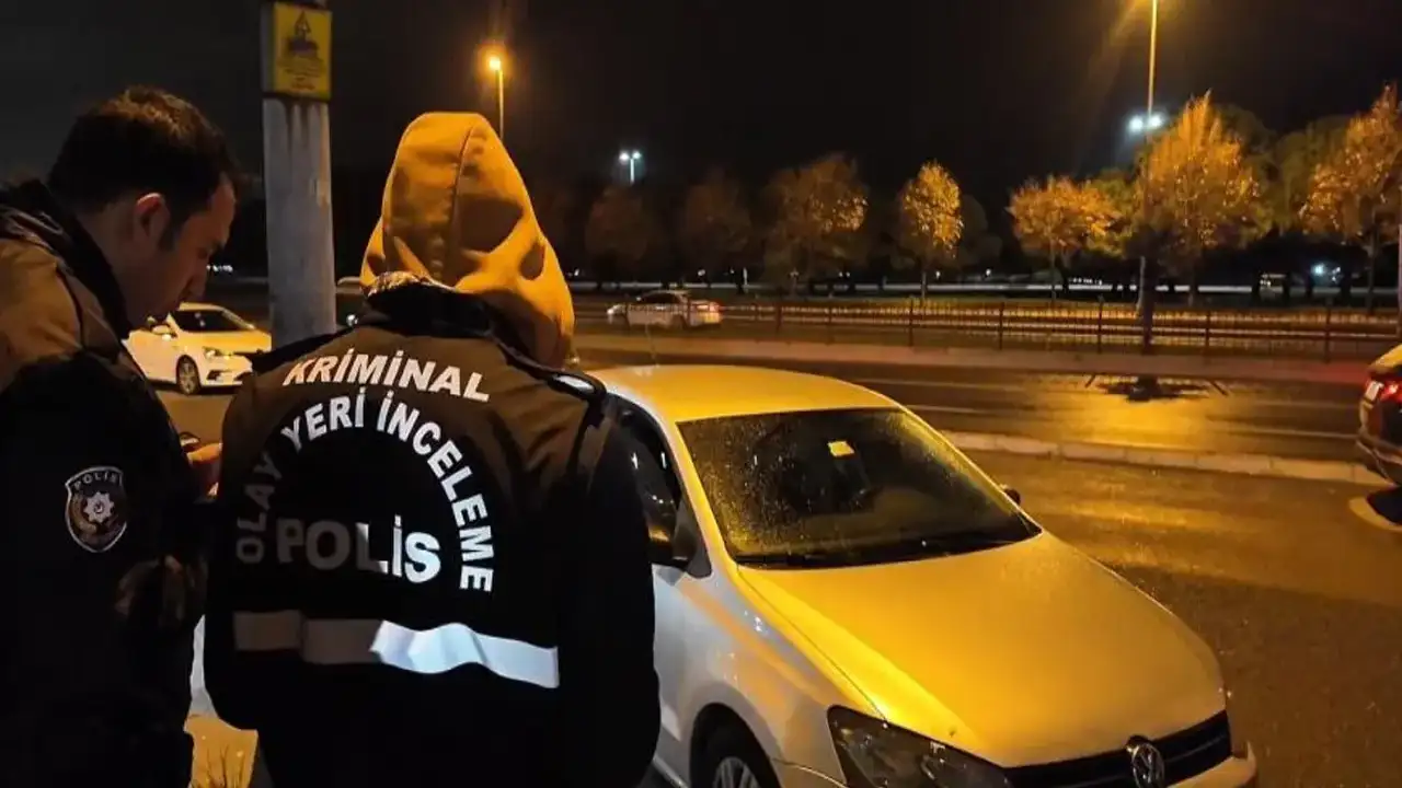 Park halindeki araçta şüpheli ölüm: Polis GBT yapacaktı