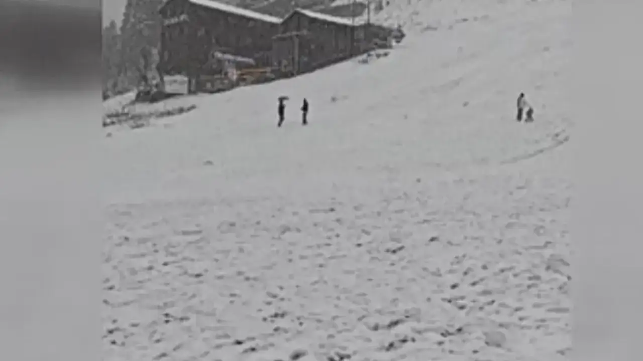 Rize'nin Ayder Yaylası karla kaplandı: Ortaya eşsiz manzaralar çıktı