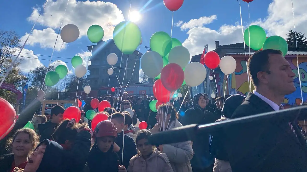 Çilekli Düşler Köy Yaşam Merkezi açıldı! “Bu merkez geleceğin yöneticilerini yetiştirecek”