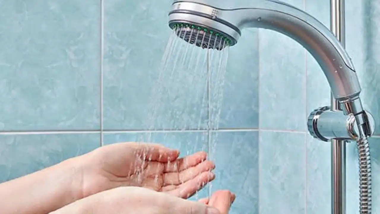 Gusül (Boy) abdesti nasıl alınır? Erkek ve kadın için adım adım gusül alışı ve farzları