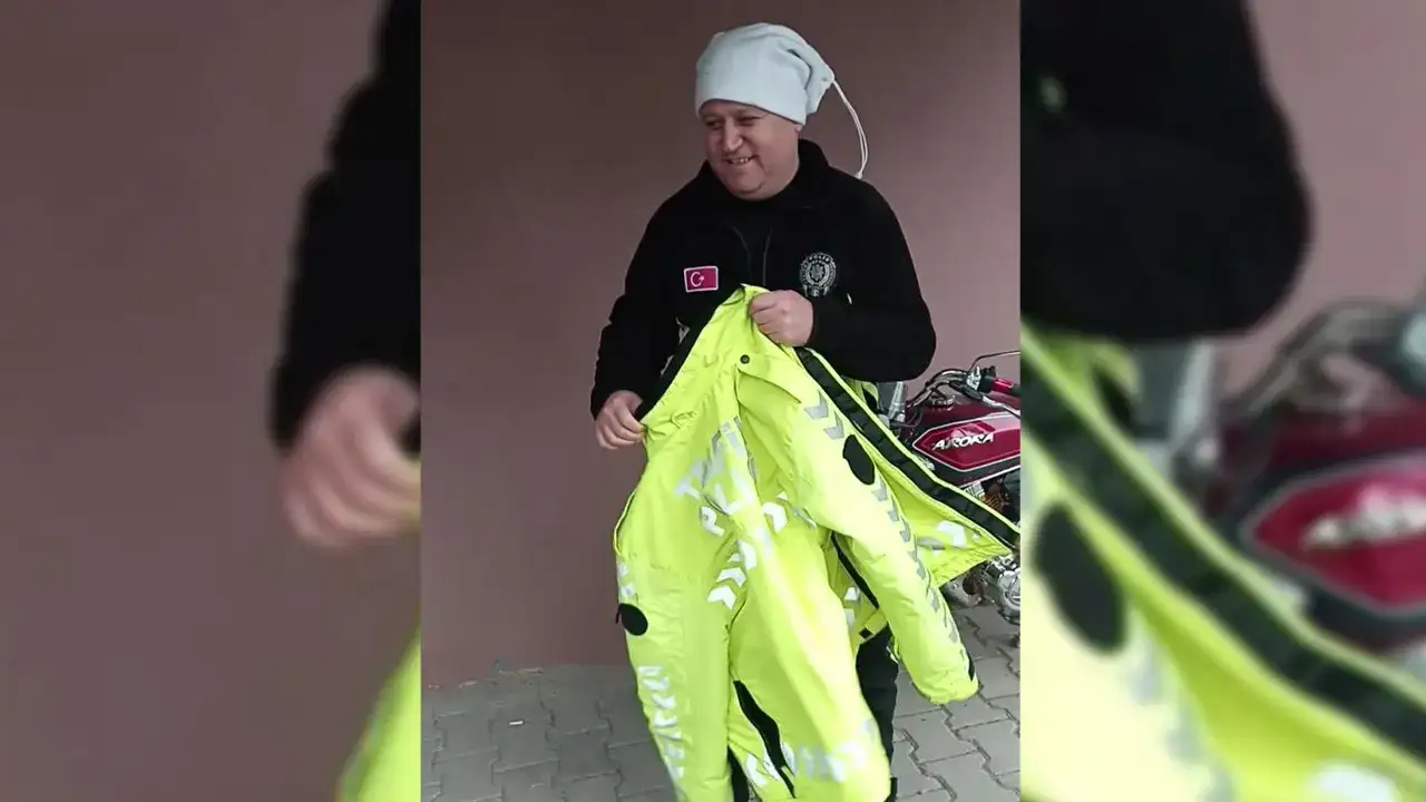 Ordu'da Trafik polisinden yürek ısıtan davranış