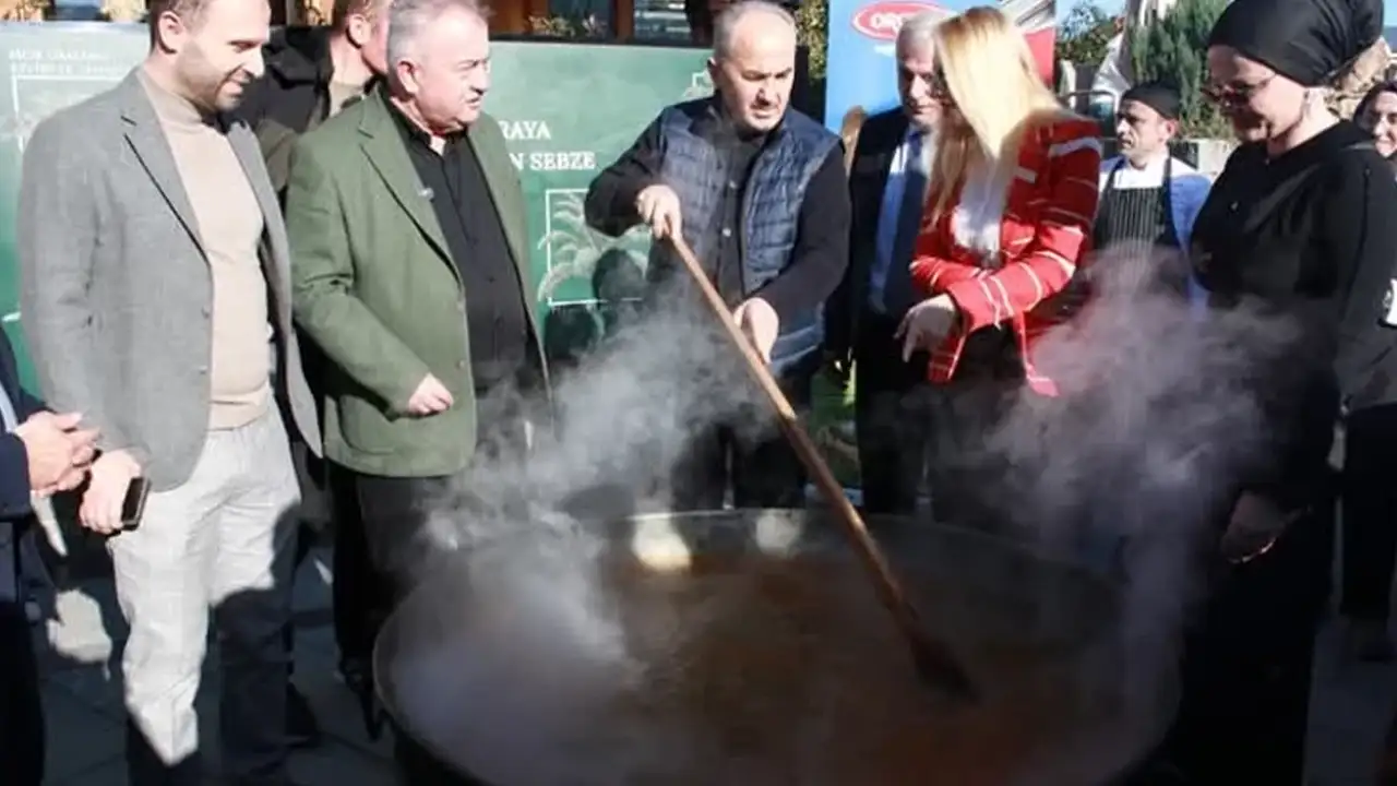 Rize'de ‘Karalahana Çorba İçme Günü’ etkinliği yapıldı