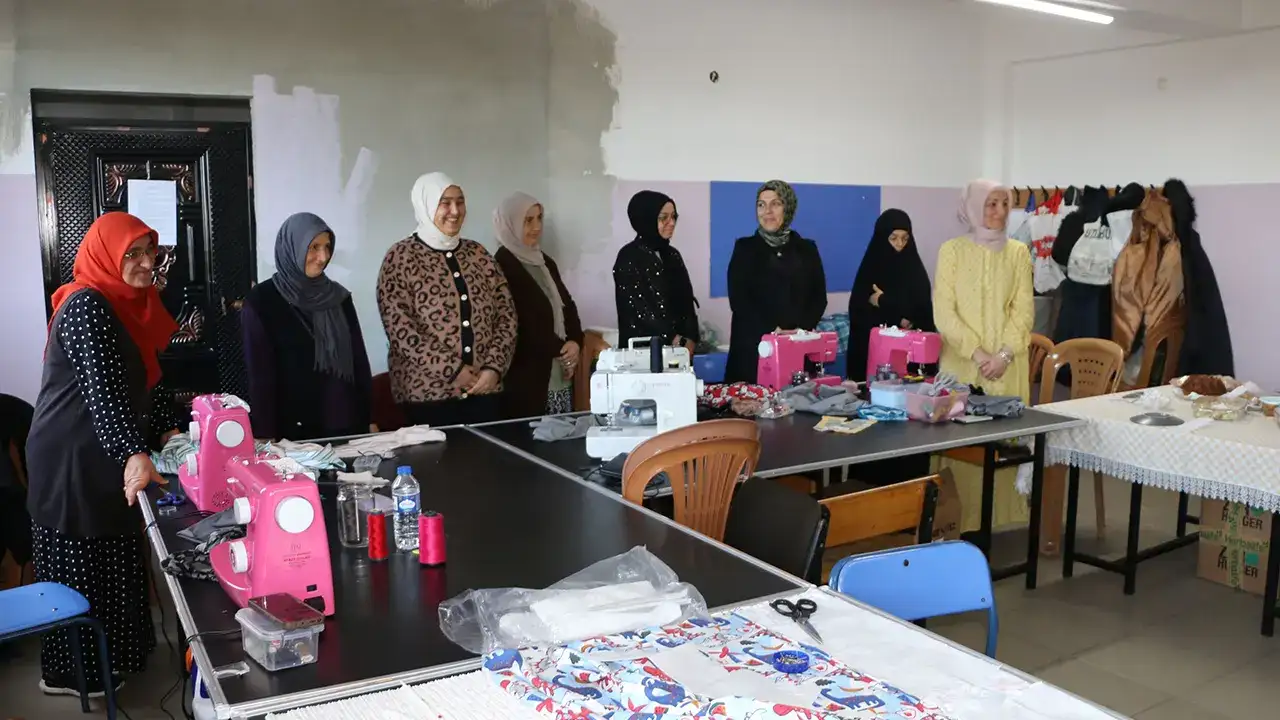 Of Kireçli’de kadınlara yönelik dikiş kursu açıldı