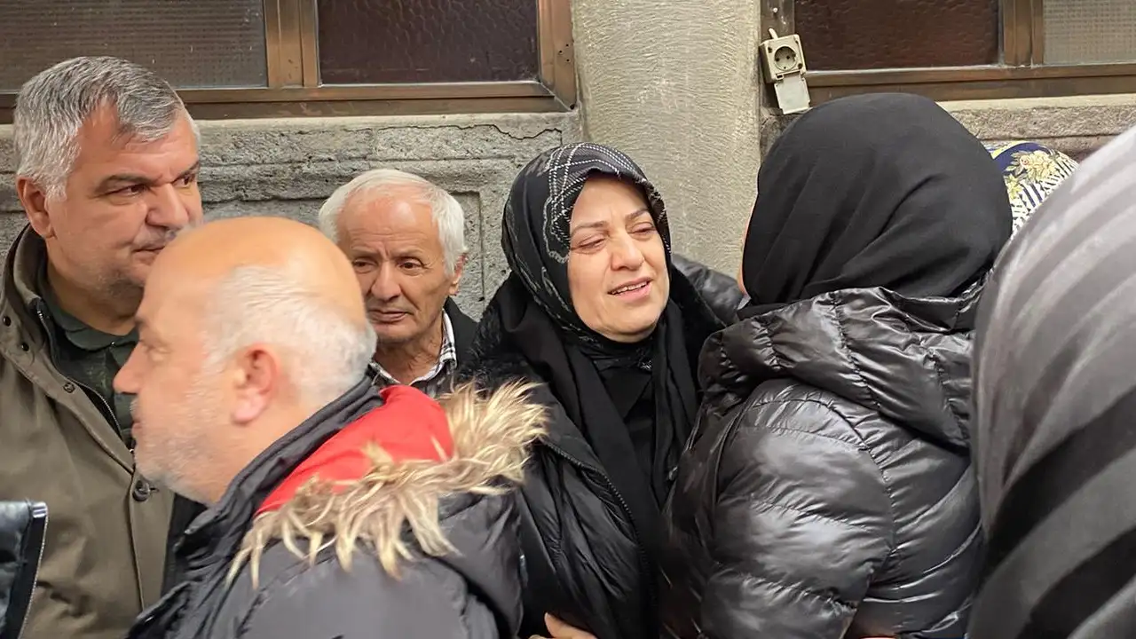 Prof. Dr. Mustafa Köseoğlu dualarla son yolculuğuna uğurlanıyor