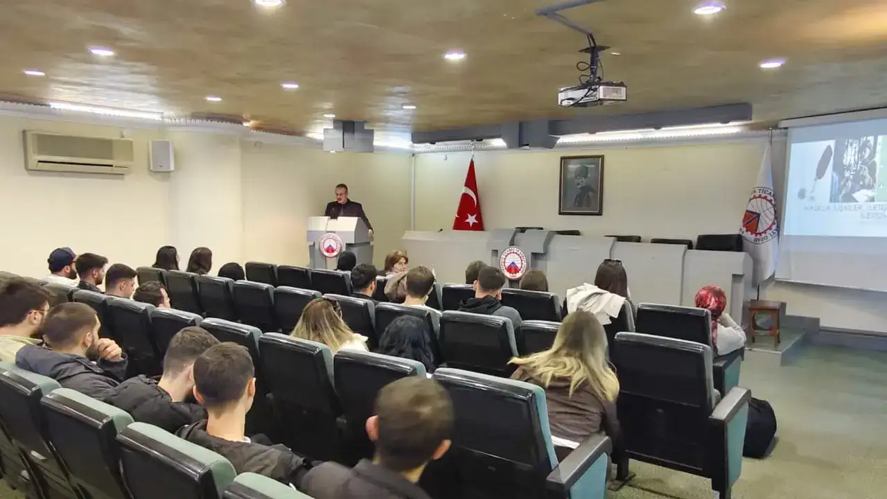 TTSO’dan KTÜ öğrencilerine kurumsal iletişim ve dijital dönüşüm eğitimi