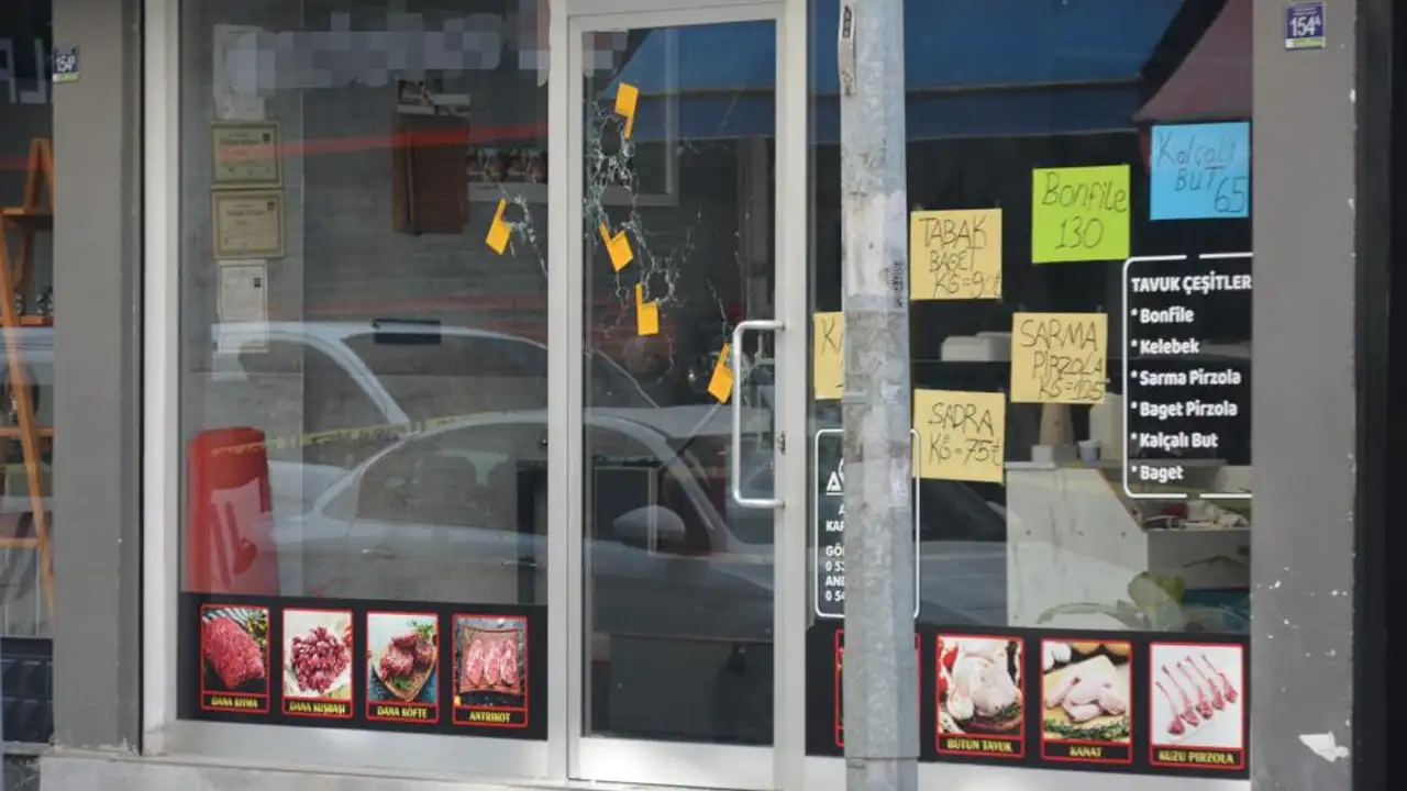 Ordu'da cadde ortasında dehşet: Uzun namlulu silahla iş yerine saldırı