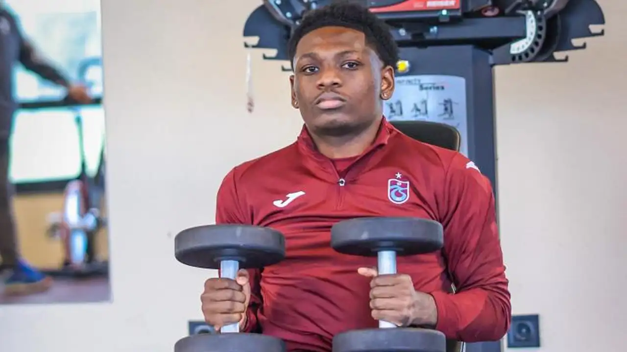 Bordo-mavililer Süper Kupa yarı finaline odaklandı: Antrenmanlar sürüyor