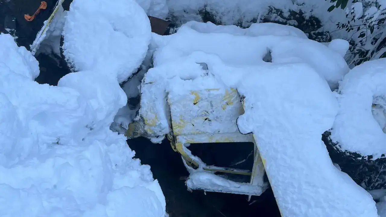 Dere yatağına yuvarlandılar: 2 kişi hayatını kaybetti