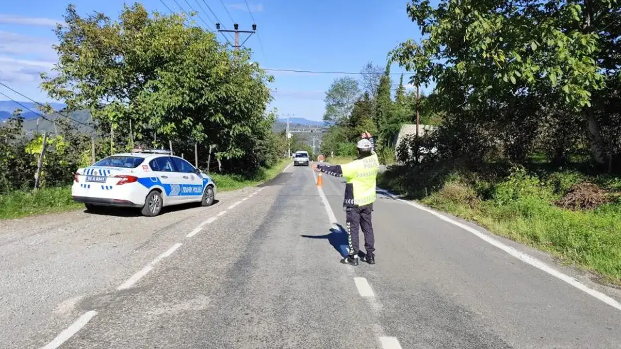 Ordu’da araç ve sürücülere sıkı denetim: Sürücüler cezadan kaçamadı