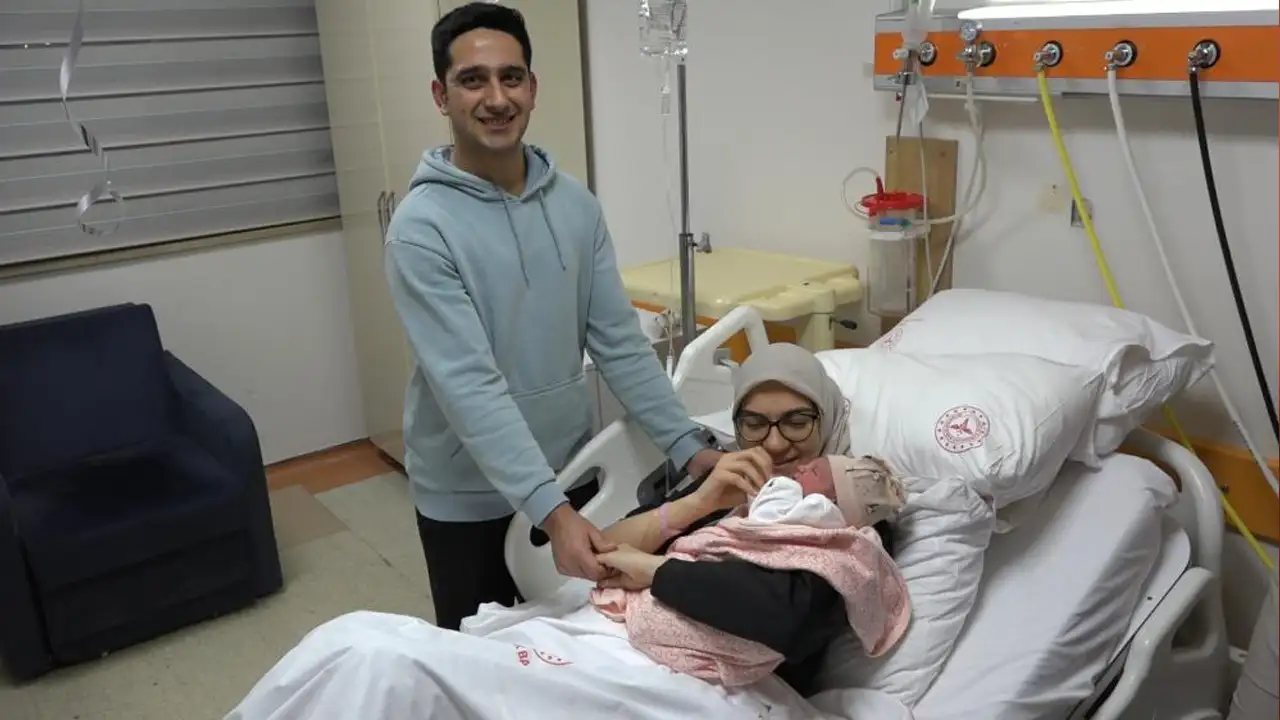 Rize'de 2026'nın ilk bebeği Elif Bilge dünyaya geldi