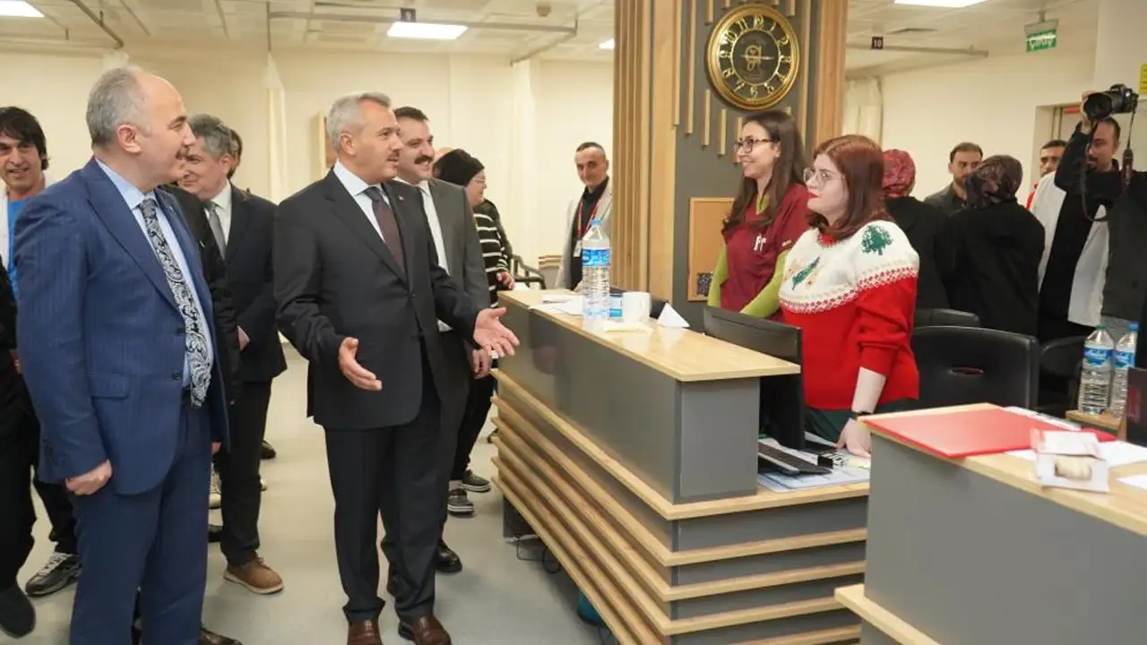 2026’nın ilk dakikalarında Rize’de kamu personeline tebrik ziyareti