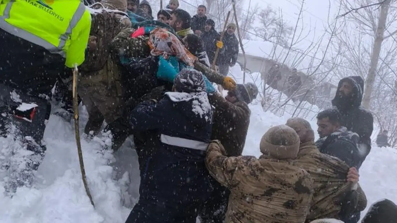 Van'da meydana gelen çığ faciasında acı haber geldi