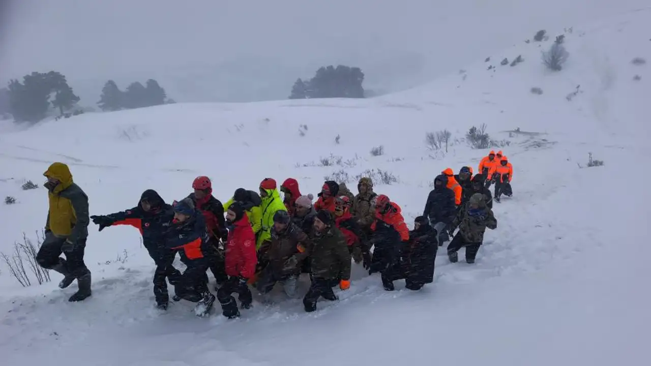 Artvin’de çığ faciası ikinci gününde: Acı haber geldi