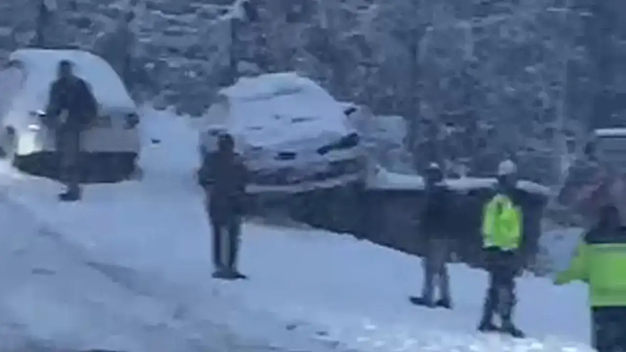 Trabzon'da 8 araçlık zincirleme kaza