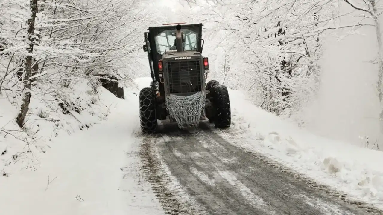 Trabzon'da kar yağışı sonrası Büyükşehir'den duyuru