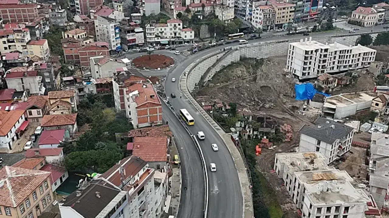 Trabzon’da çok sayıda güzergâhta yol çalışması: Sürücülere uyarı