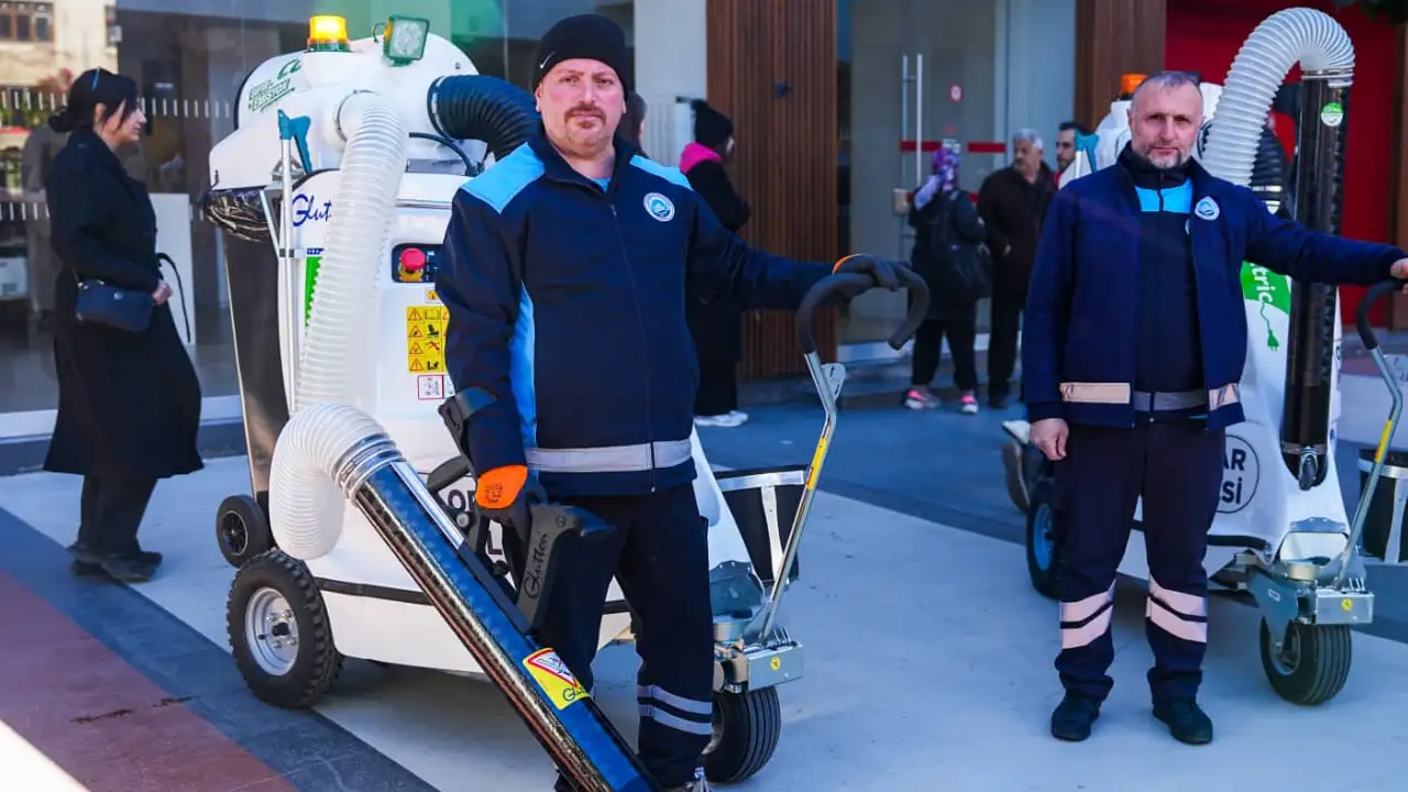Ortahisar’ın sokakları artık daha temiz olacak: 3 yeni vakumlu temizlik aracı