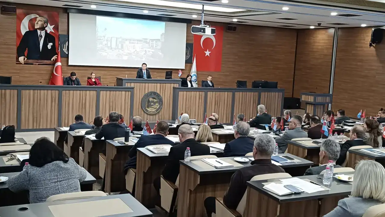 Ortahisar Meclisi Karıştı: Şanver “49 personel nerede?”