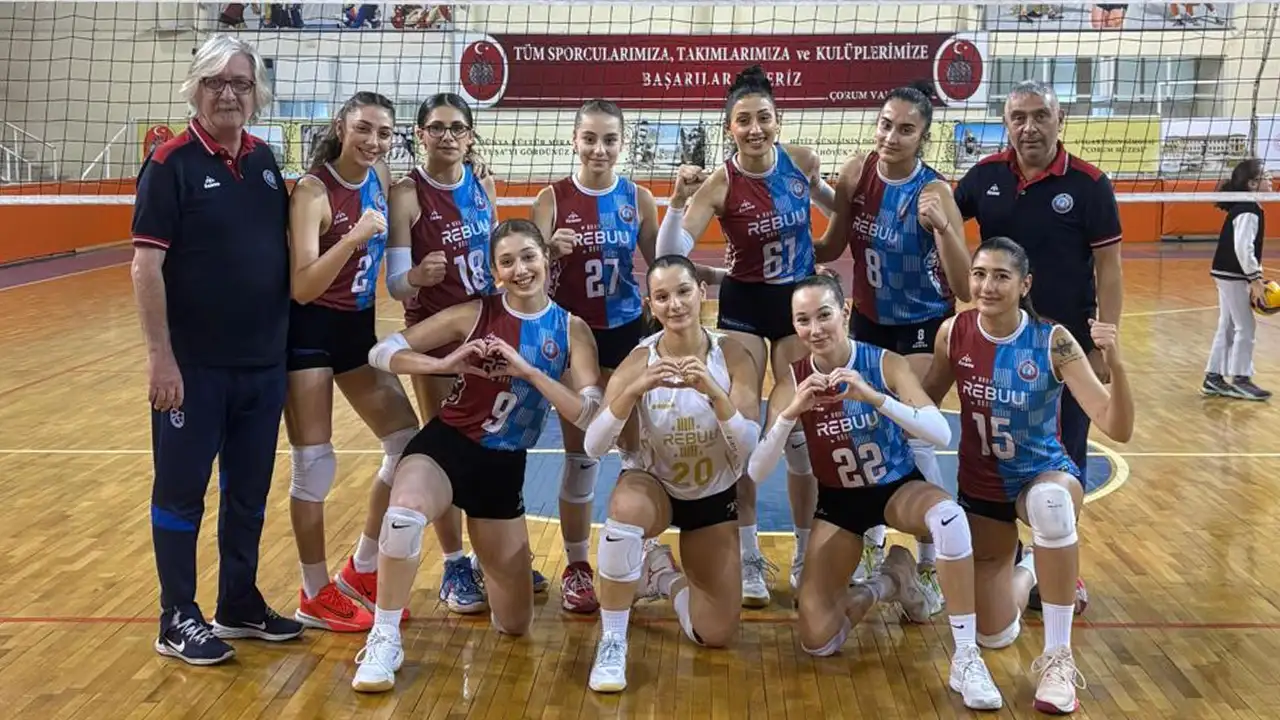 Bordo Mavili Sultanlar zirve maçına çıkıyor