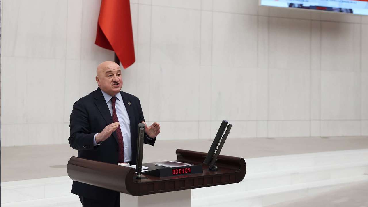 CHP'li Bayraktutan'dan Sağlık Bakanlığına Artvin çağrısı: Onkoloji hastanesi ne zaman açılacak?