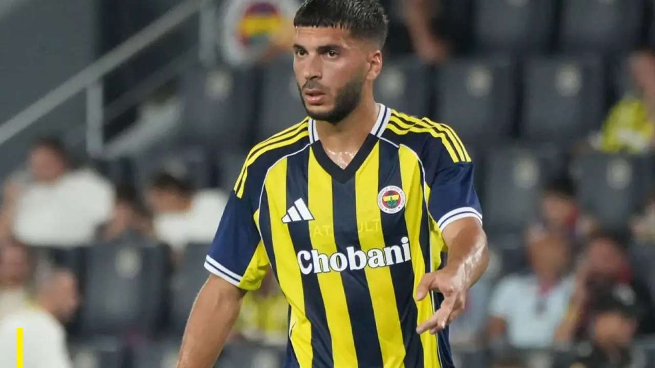 Trabzonspor'un gündemindeki Oğuz Aydın için ailesinden Fenerbahçe'ye rest:"İzin verin istediği kulübe gitsin "