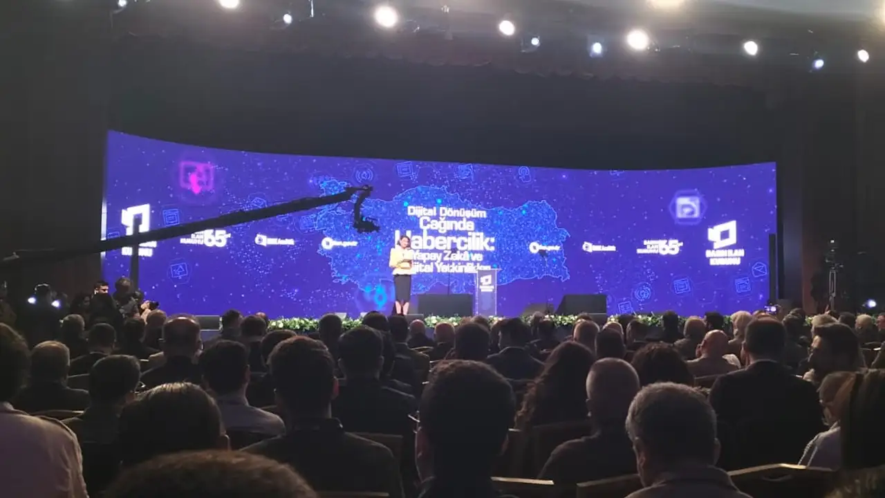 Basın ilan Kurumunun 65’inci kuruluş yıldönümünde Dijital Dönüşüm Çağında Habercilik paneli