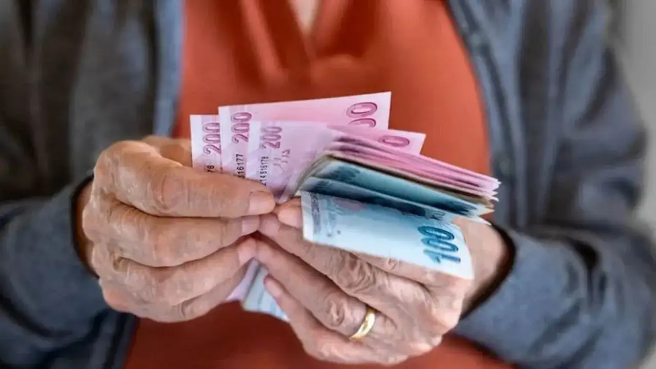 Haber61 dakikalar önce açıklamıştı: En düşük emekli aylığı açıklandı