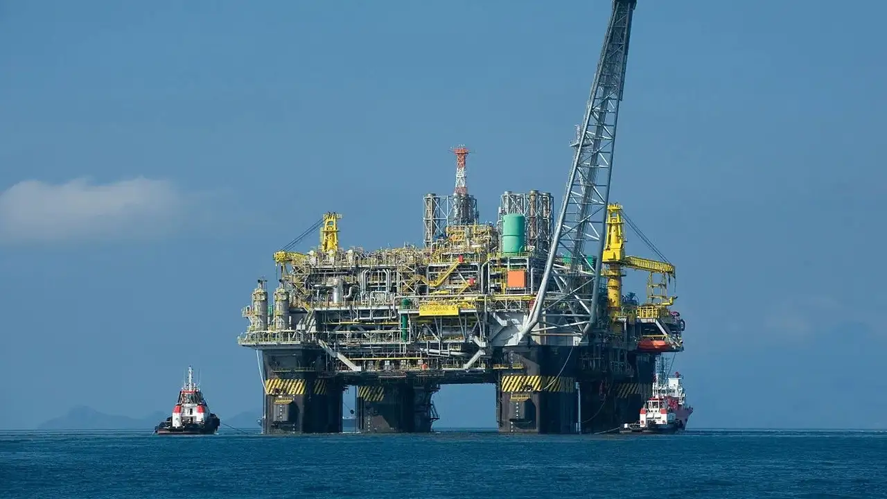 Rize açıklarında petrol umudu: alınan numuneler doğal ham petrol çıktı