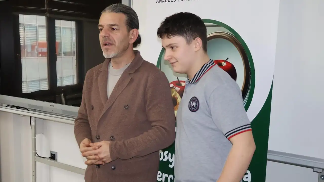 Öğrenciler sosyal medyanın perde arkasını Haber61’le öğrendi